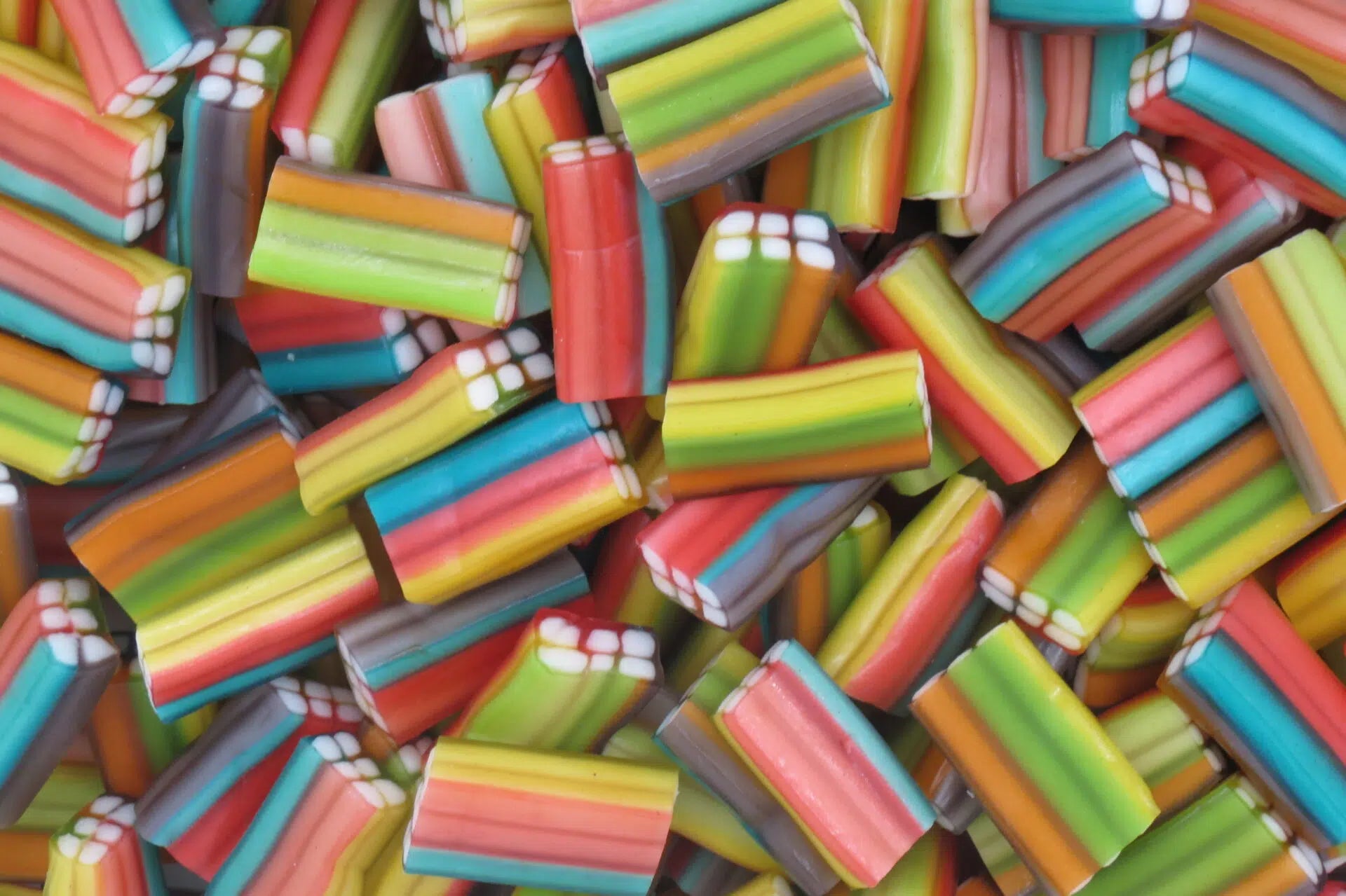 Dulceplus Regenbogen Ziegel Halal Fruchtgummis 1 kg